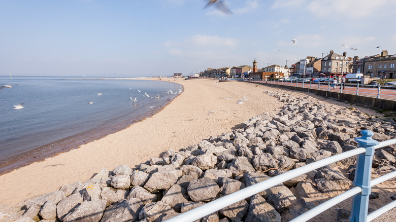 morecambe bay promenade