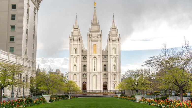 Salt Lake Temple spires park view