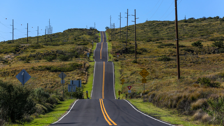 Incline up Saddle Road Hawaii