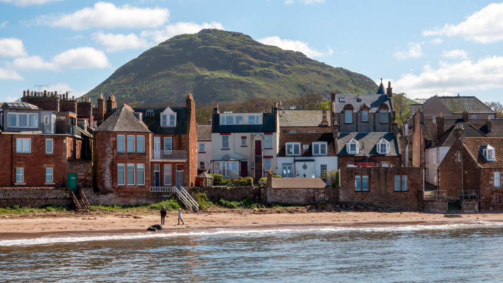 This Scottish Seaside Escape Blends Puffins, Pastries, And Postcard-Worthy Views
