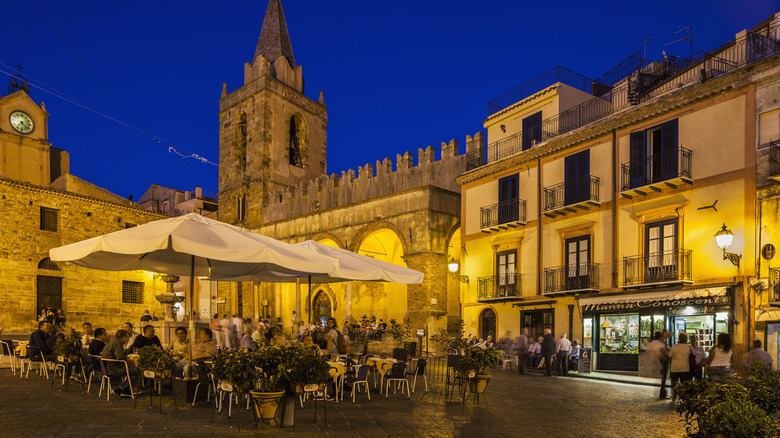 Main square of Castelbuono at night