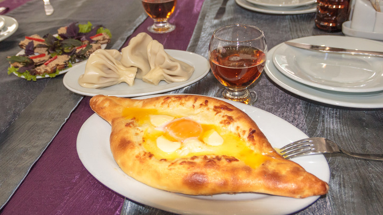 Adjarian Khachapuri