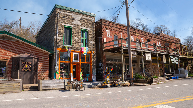 Downtown building and storefront in Makanda, Illinois, USA.