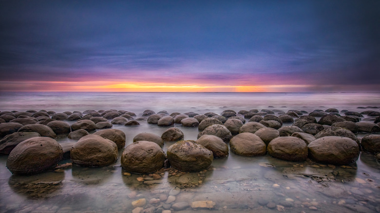 Sunset on Bowling Ball Beach