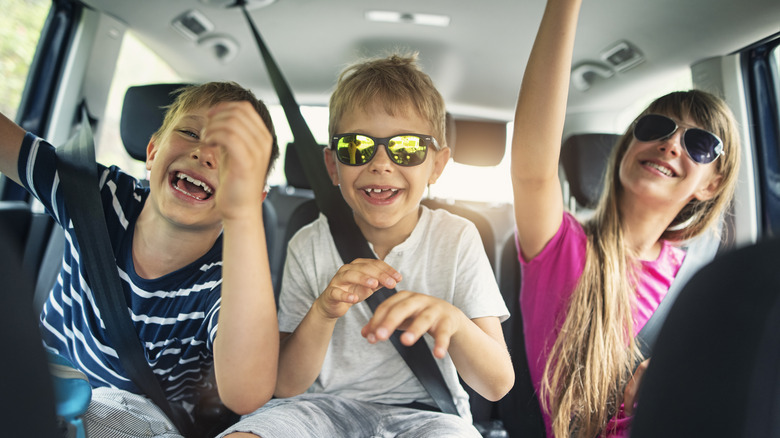 kids in back of car