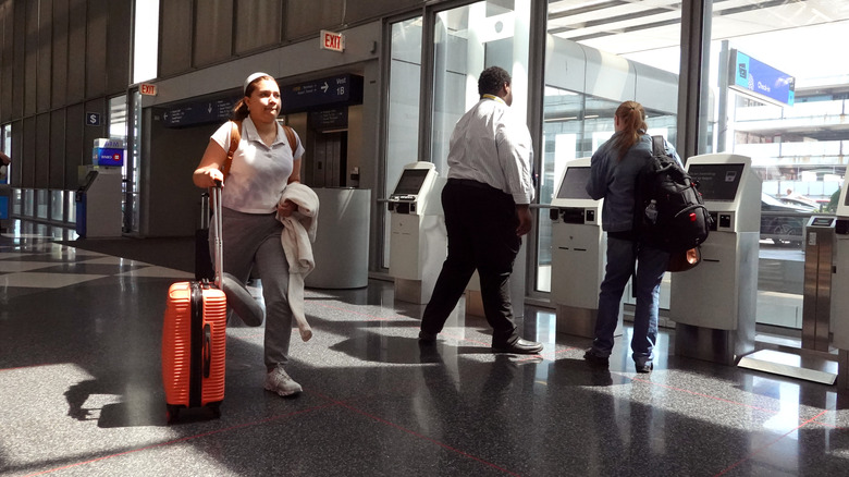 Tips And Tricks For Navigating Chicago s O Hare Airport