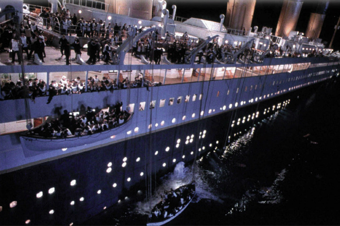 Titanic: 20 Differences Between The Movie And The Real Story