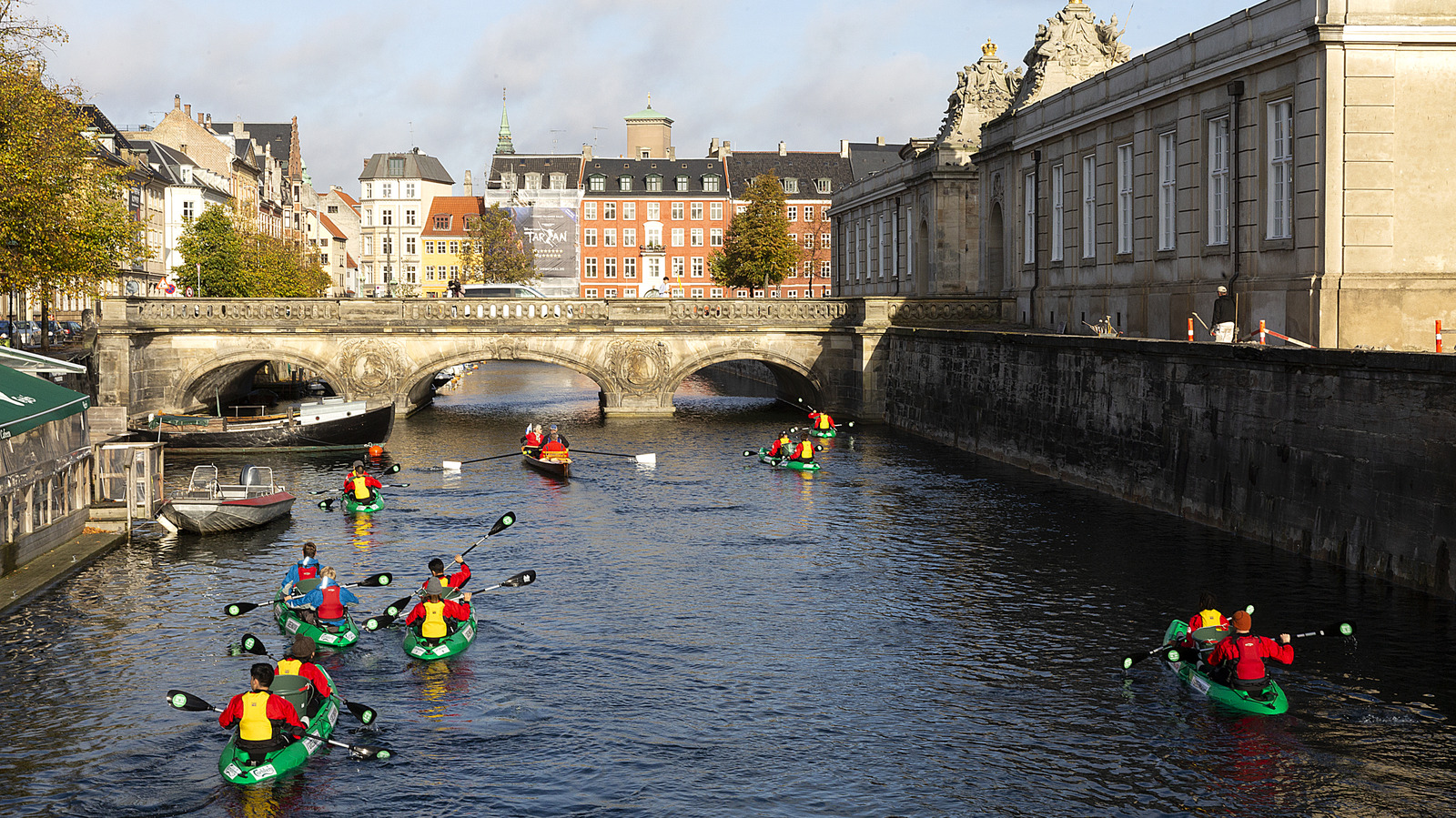 Tourists Can Rent A Kayak For Free In Copenhagen If They Follow Some ...