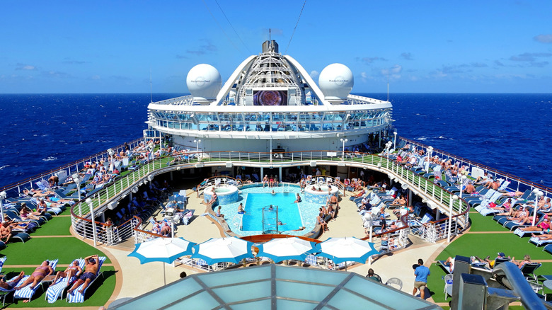 Caribbean Princess cruise ship