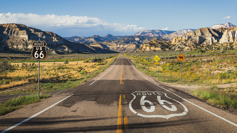 markings of beautiful Route 66