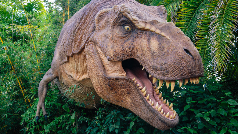 Dinosaur on Jurassic Park ride