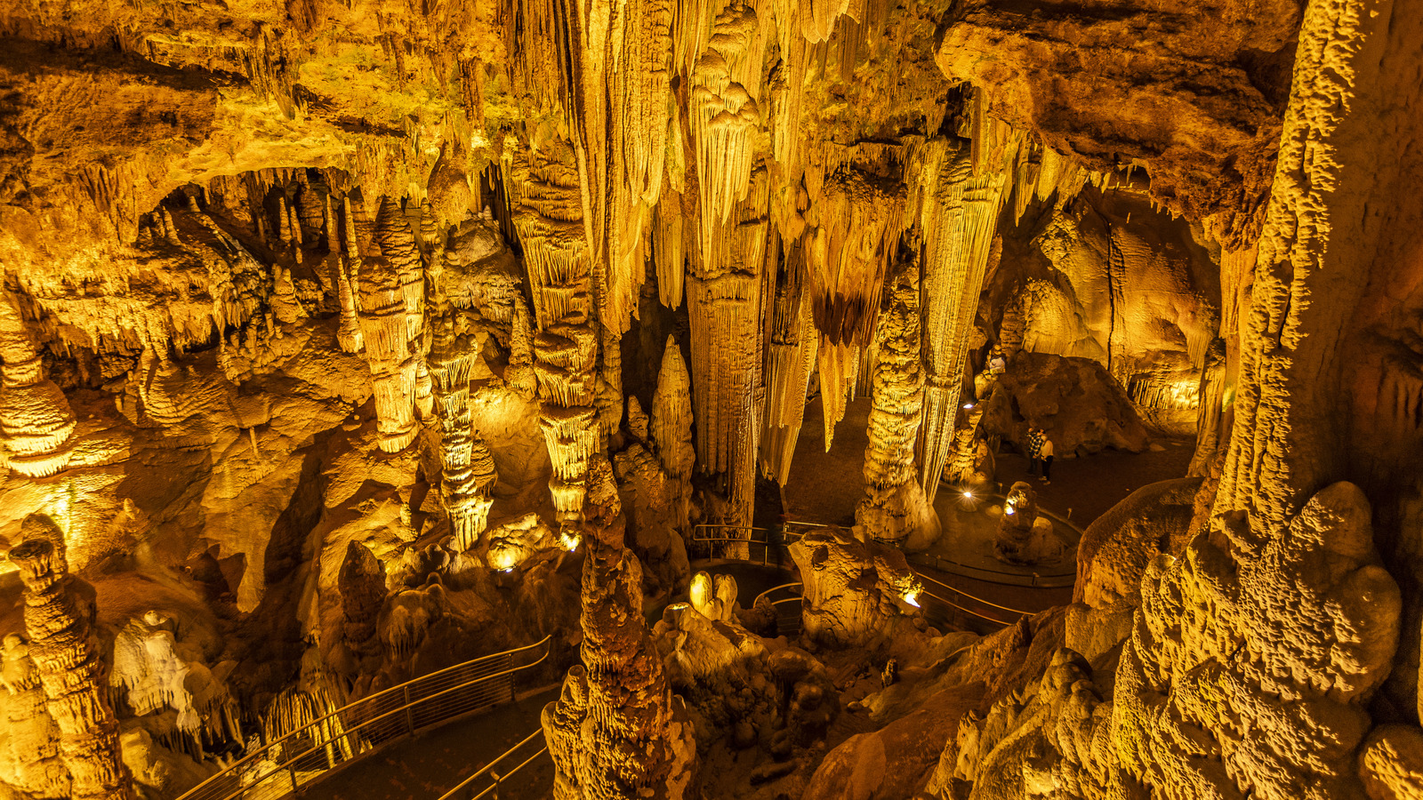 Visit One Of The Largest Cave Systems In The US At This East Coast L Intro 1695698040