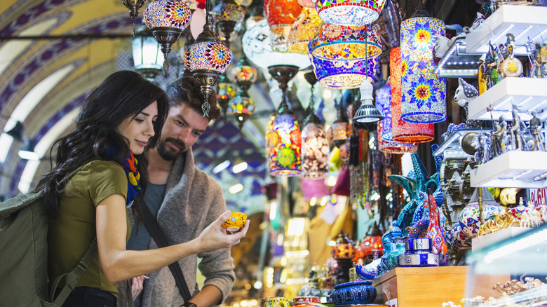 Couple at Grand Bazaar, Istanbul