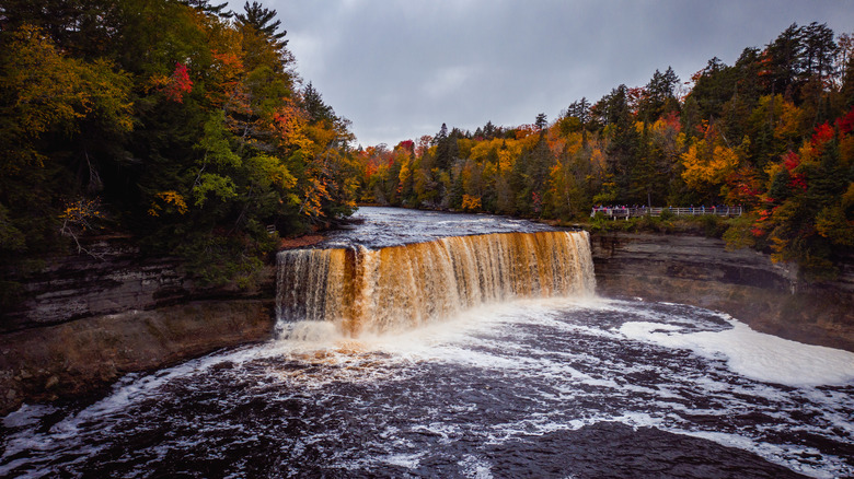 Upper Falls and the overlook