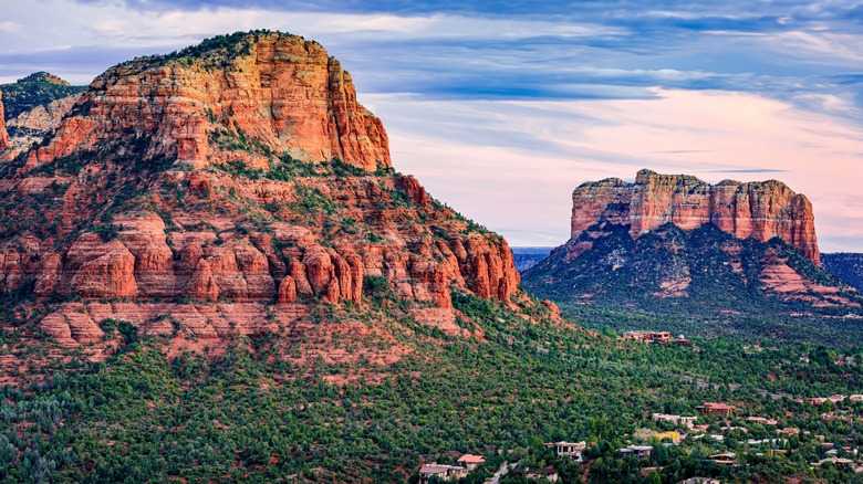 Red rock scenery around Sedona Airport