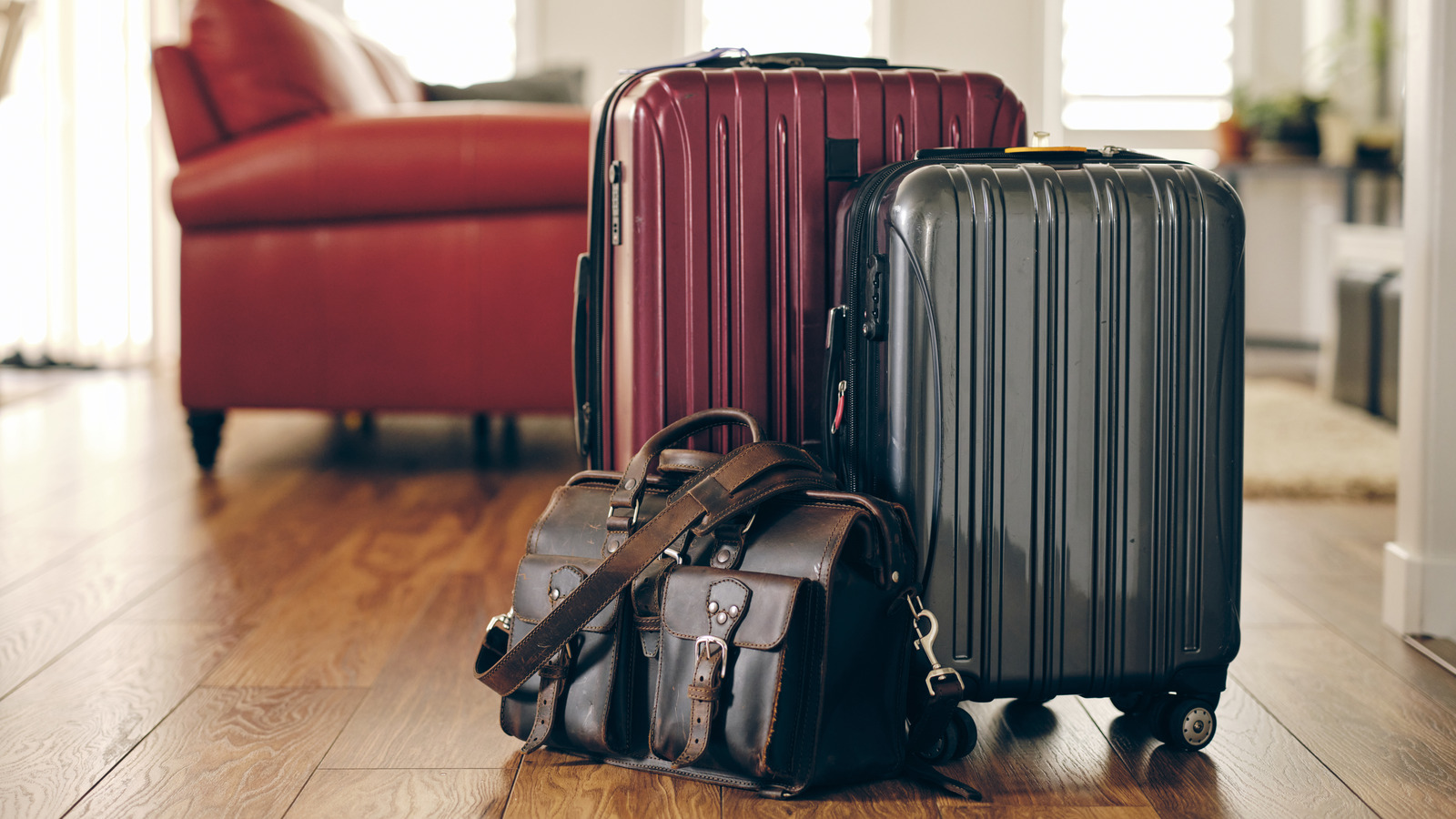 LugLess - The Easiest and Cheapest Luggage Shipping Service