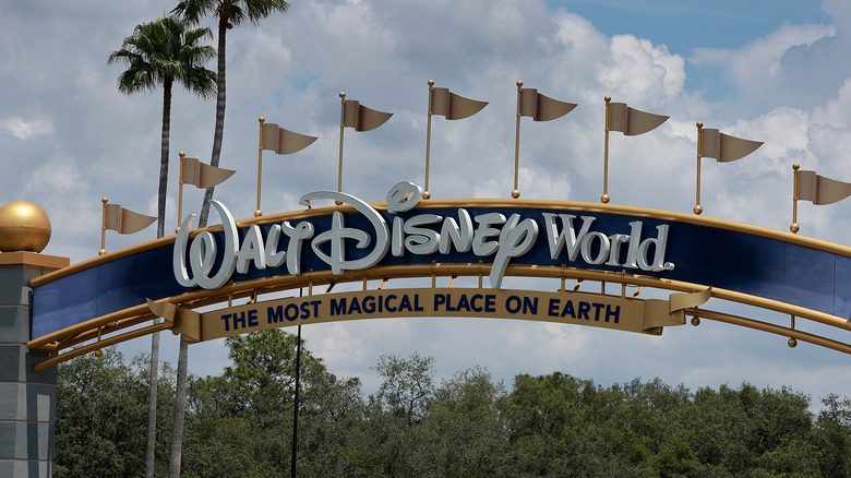 Disney World Entrance Sign
