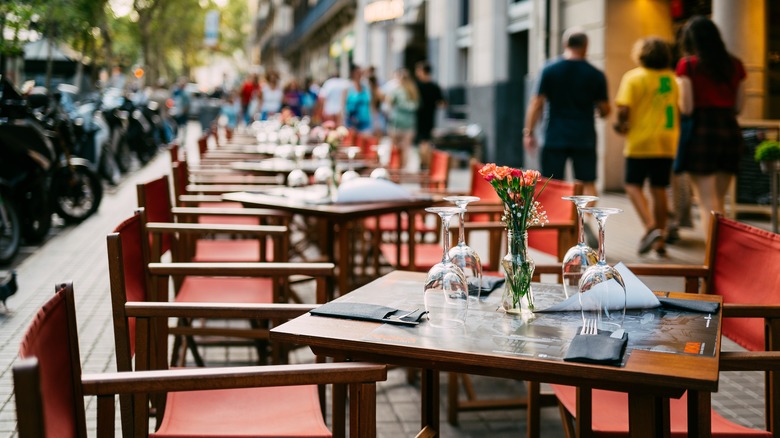 beautiful outdoor view of a restaurant