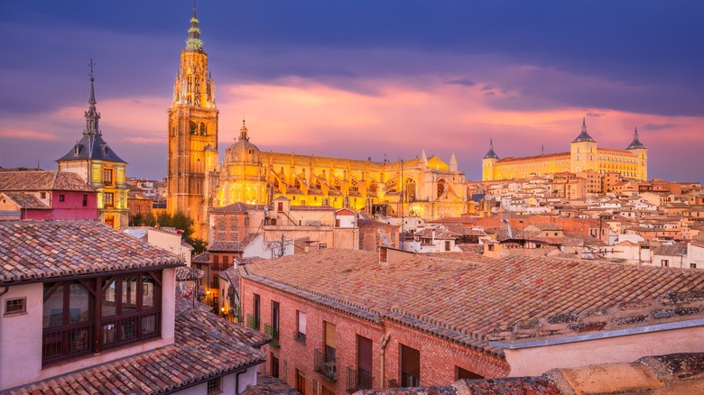 Toledo at night