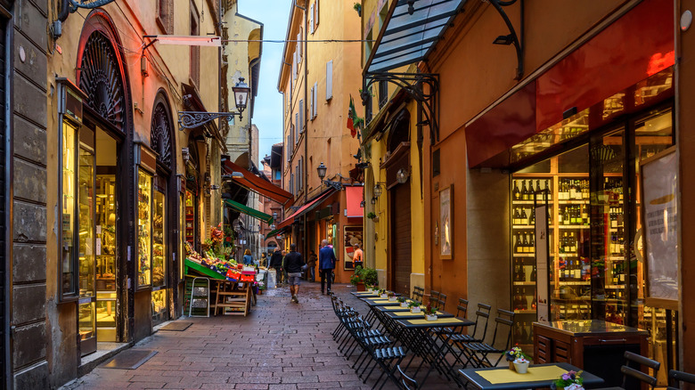Cozy trattorias in Bologna