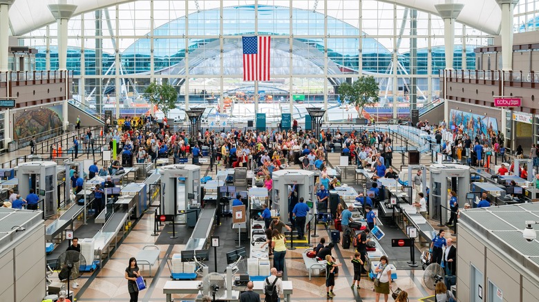 TSA Checkpoint 