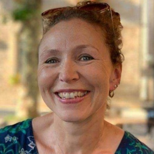 Photo of Carolyn Hall
